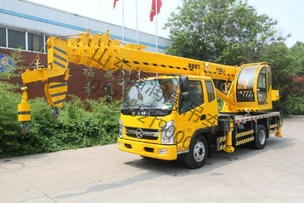8噸汽車(chē)吊 凱馬